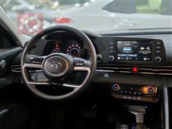 هیۆندای ئەلەنترا